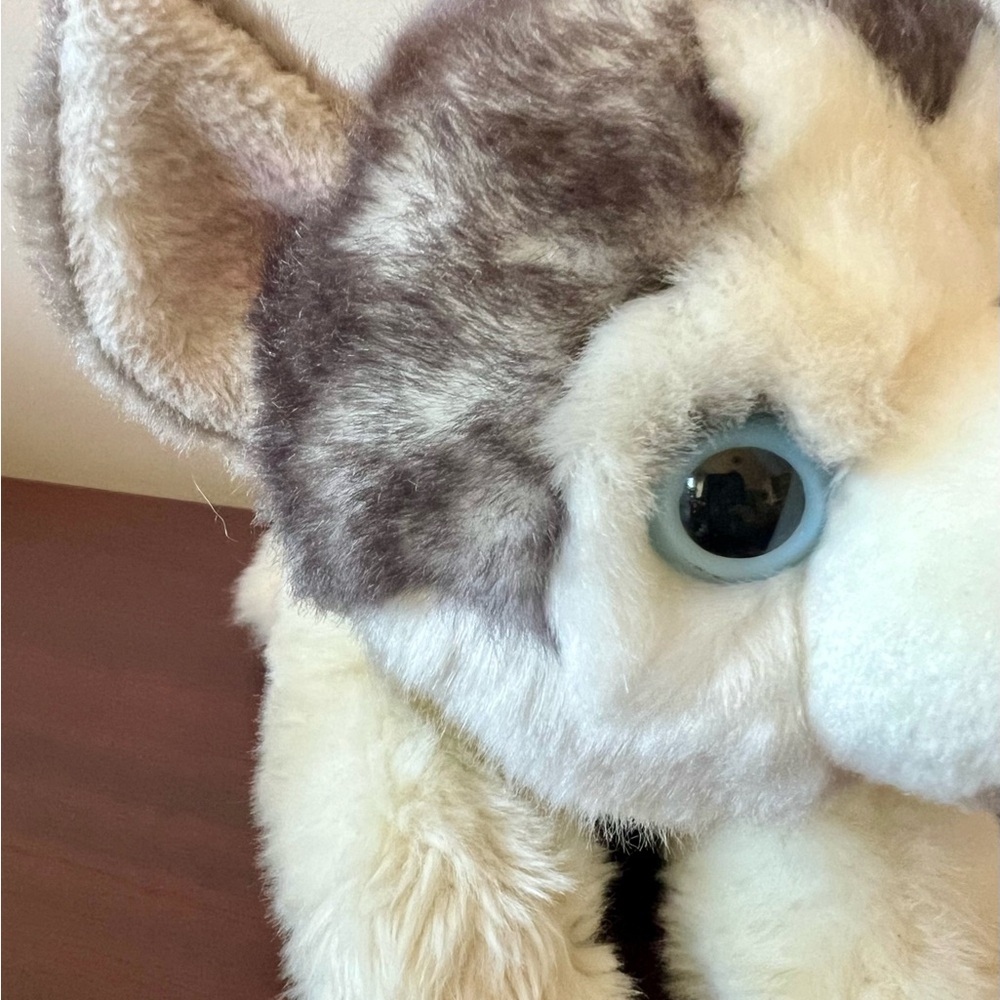 Miyoni by Aurora Husky Dog Plush Stuffed Animal Grey White Tots Realistic - Picture 9 of 10
